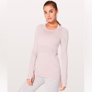 Lululemon Swiftly Tech Long Sleeve Crew in porcelain pink/white. Size 4.